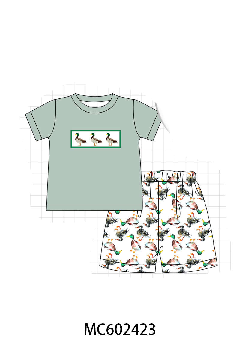 PO82 Sage duck french knot collection