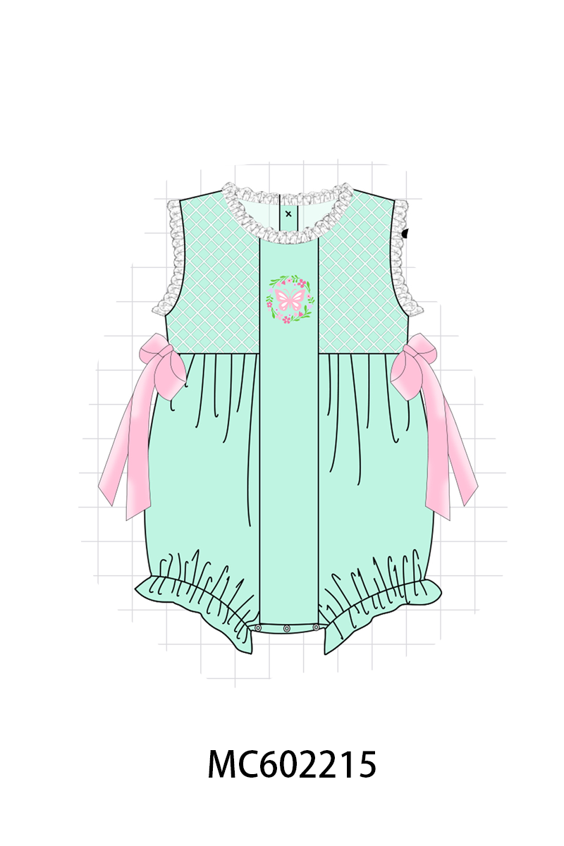 PO81 Green wreath butterfly smocked lace collection