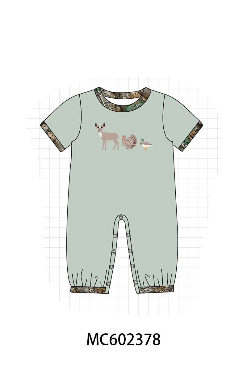 PO82 Sage hunting embroidery collection