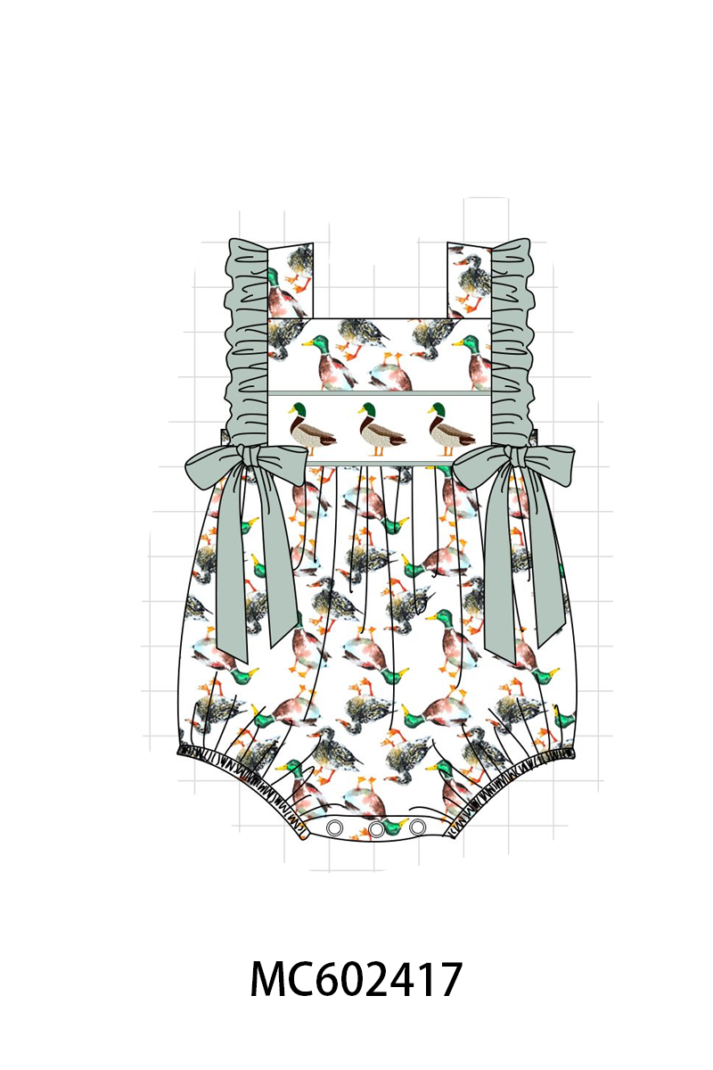 PO82 Sage duck french knot collection