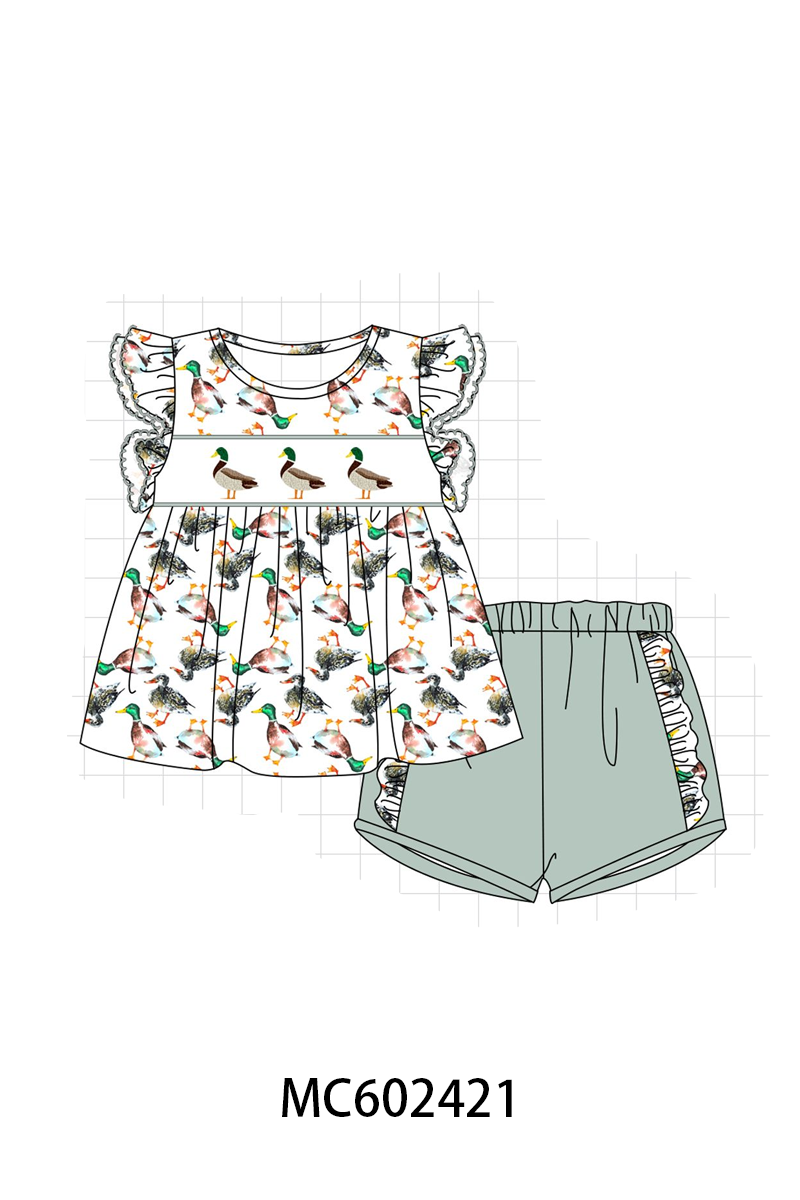 PO82 Sage duck french knot collection