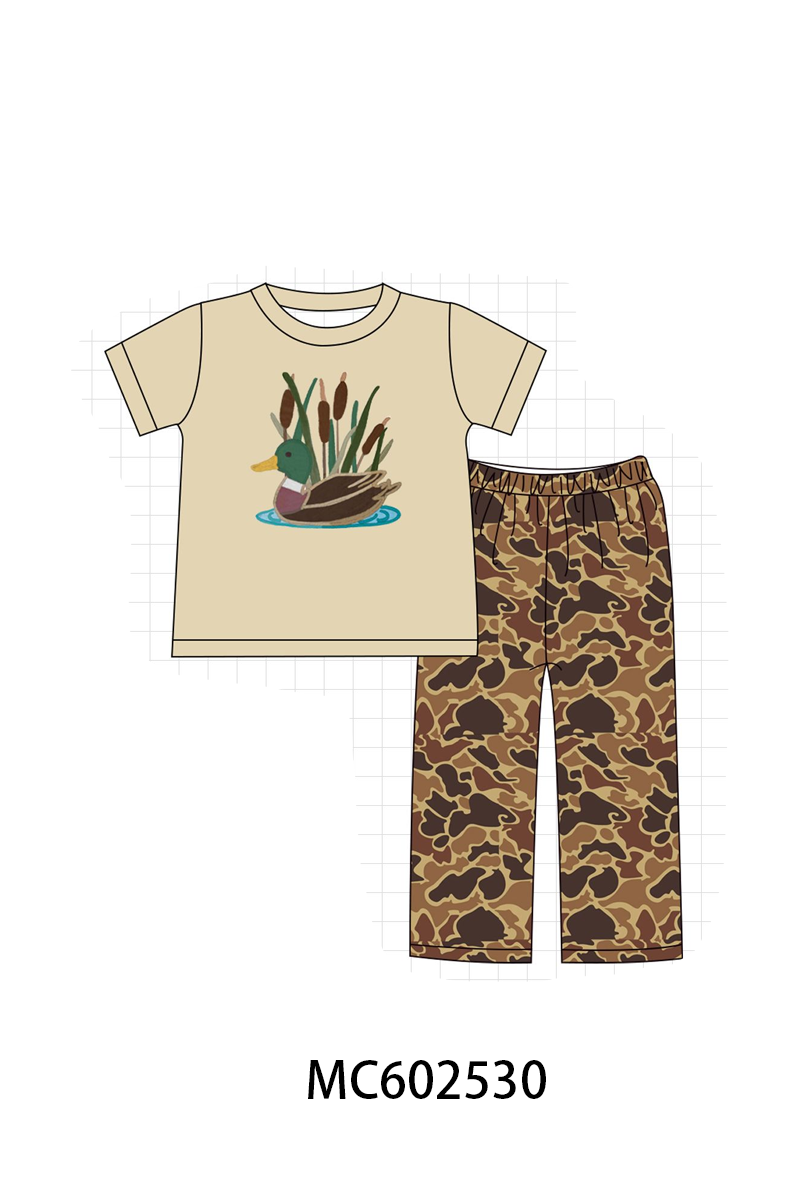 PO82 Camouflage duck embroidery collection