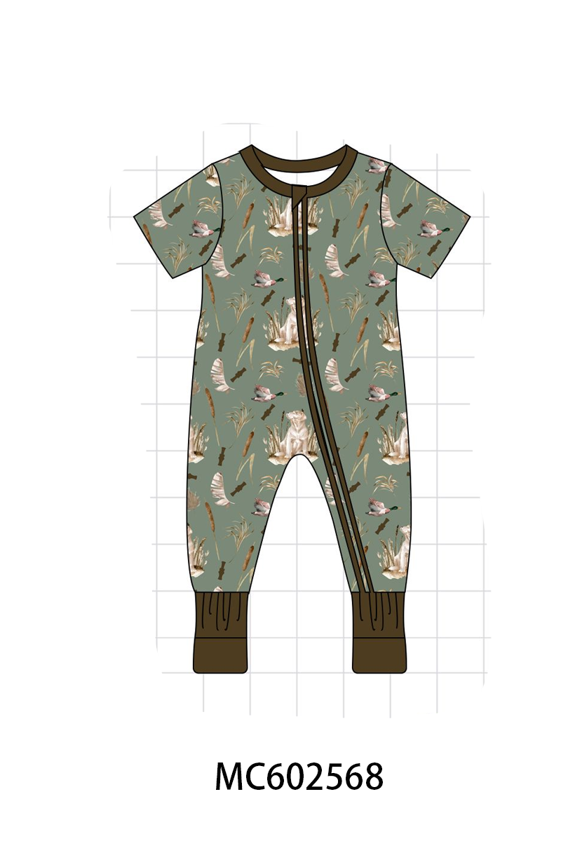 PO82 Green hunting print bamboo collection